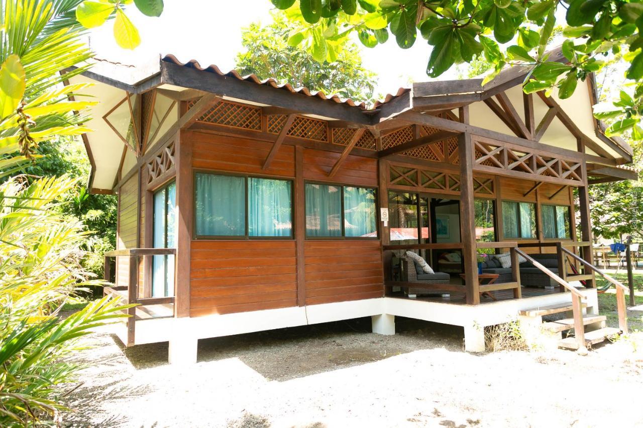Kenaki Lodge Puerto Viejo de Talamanca Exterior foto